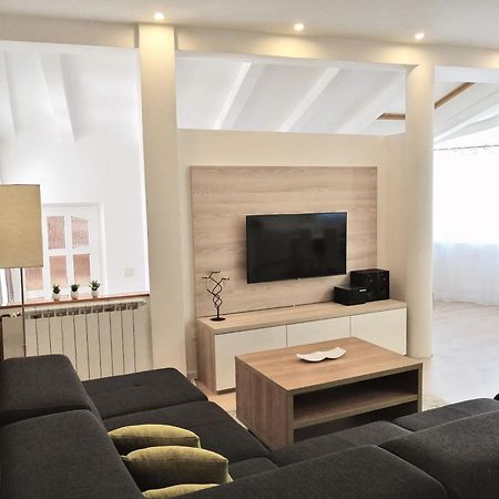 Apartment Julija Vodice Exterior foto