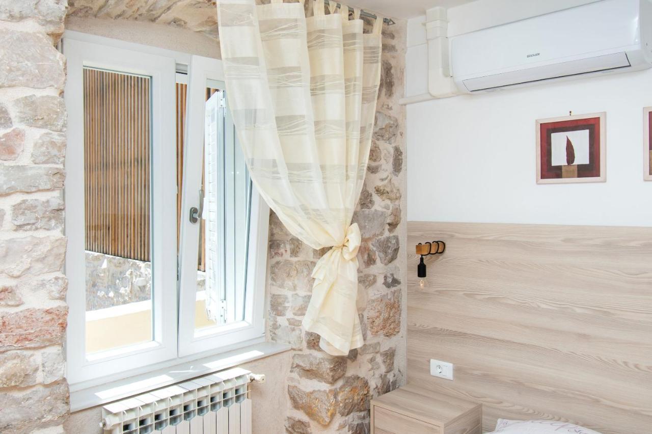 Apartment Julija Vodice Exterior foto